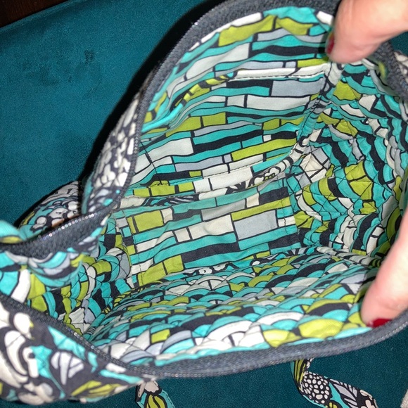 Vera Bradley Crossbody - Picture 3 of 3